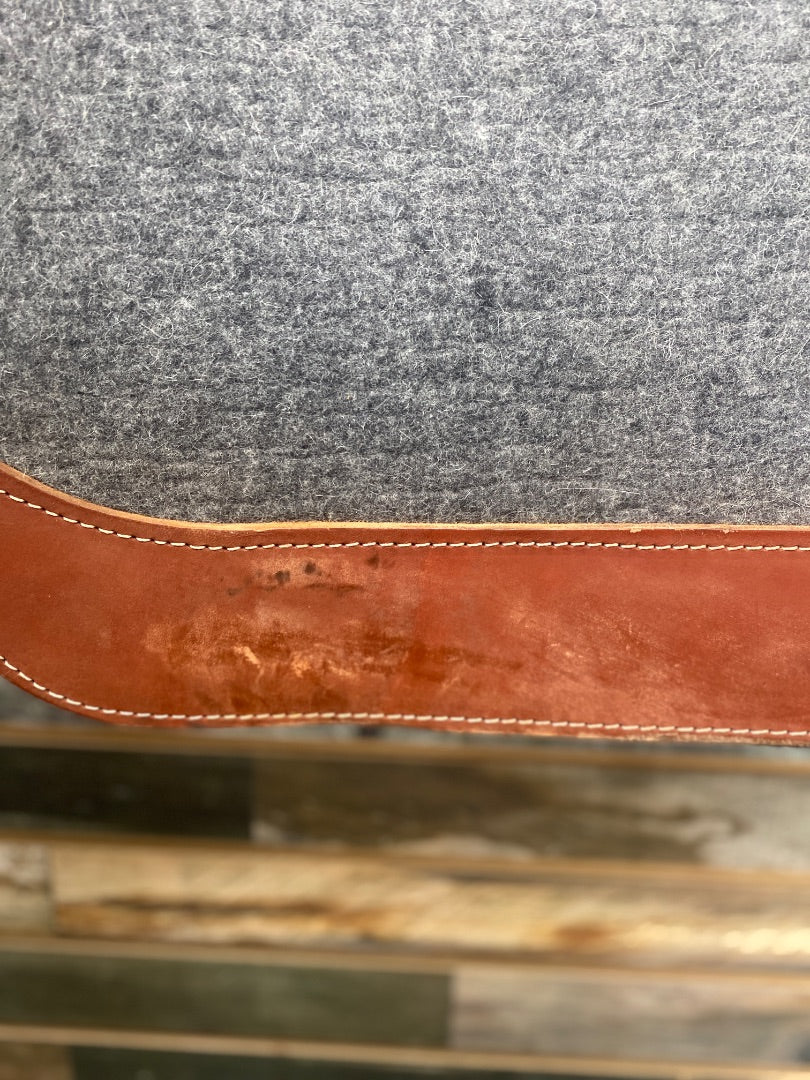 USED Tuffrider Western Saddle Pad 32" Grey/Brown
