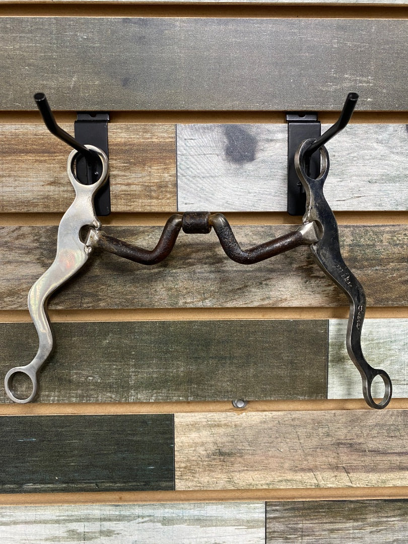 USED Mike Beers High Port Roping Bit with Roller 5 1/2"