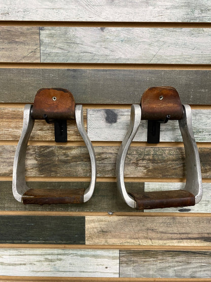 USED  Western Aluminum Stirrups  Silver