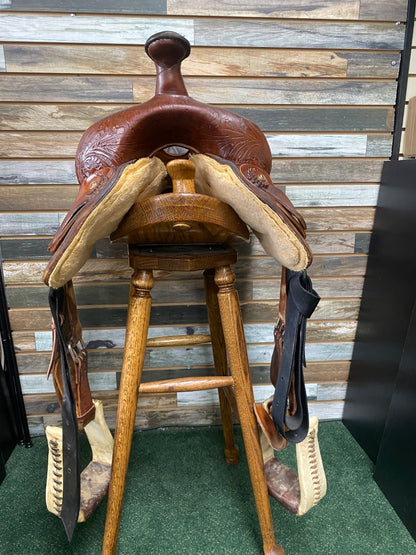 USED American Western Saddle Pleasure/Trail 16” Medium Oil