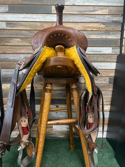 USED Circle J Barrel Saddle 15” Med Oil