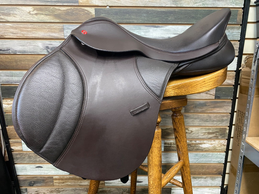 USED 17.5" Thorowgood All Purpose Saddle | WITH GULLETS (N, M, M/W, W)
