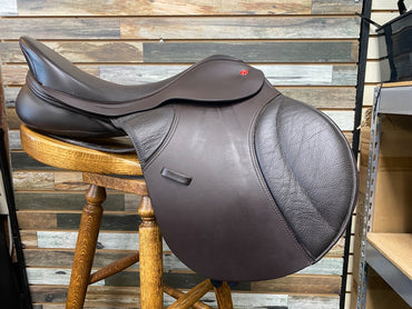 USED 17.5" Thorowgood All Purpose Saddle | WITH GULLETS (N, M, M/W, W)