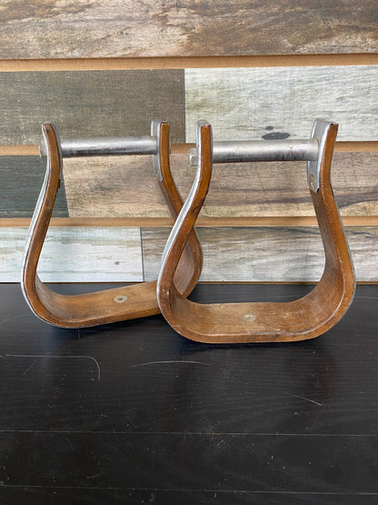 USED Golden Horseshoe Equestrian 1 3/4" Western Stirrups 1 3/4" Metal/Wood