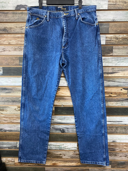 USED Wrangler George Strait Collection Jeans 36x34 Medium Wash