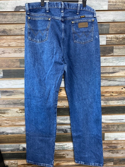 USED Wrangler George Strait Collection Jeans 36x34 Medium Wash