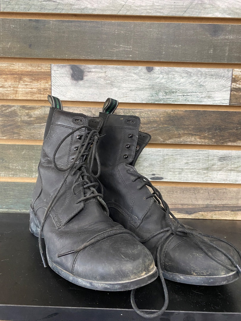USED Ariat Ladies Paddock Boots W 8.5 Black