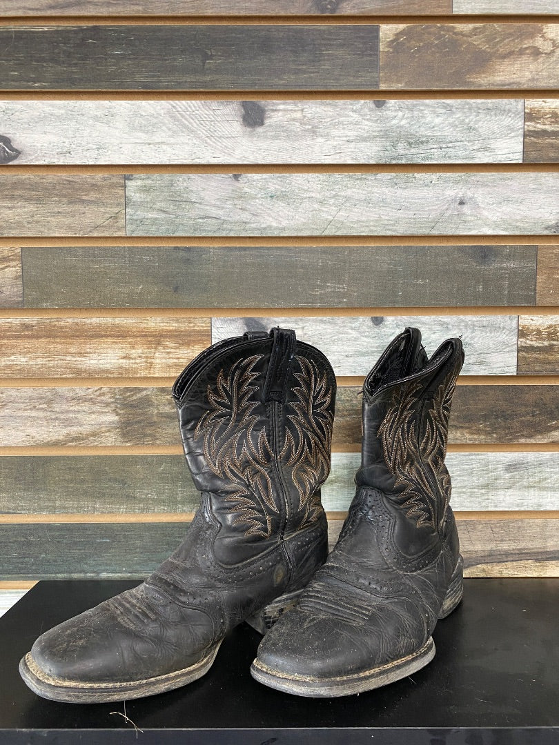 USED Ariat Cowboy Boots | Women's 9.5 or Men's 8EE