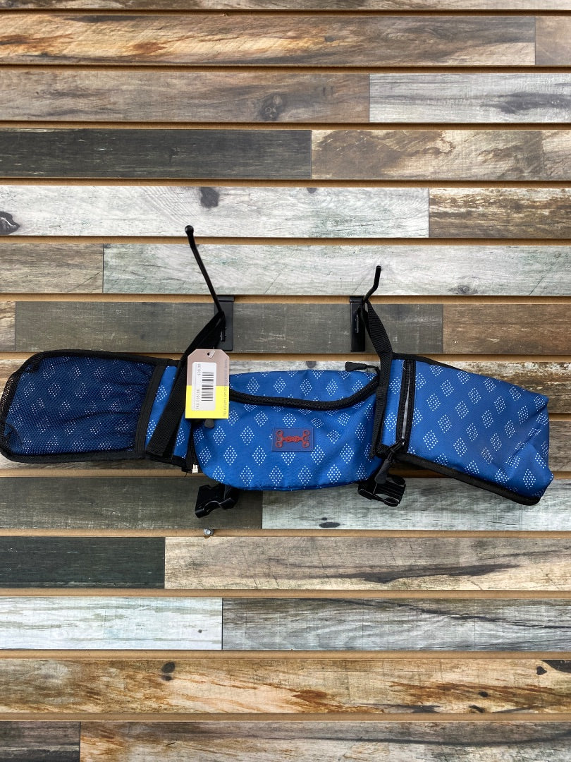 USED CC Essentials Cavali Club Saddle Bag Cantle English/Western 30” L x 6.5” W Blue/White Dot Pattern