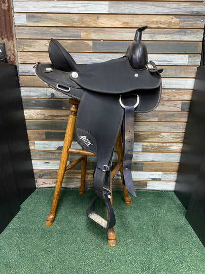 USED Abetta Western Saddles 15" Black
