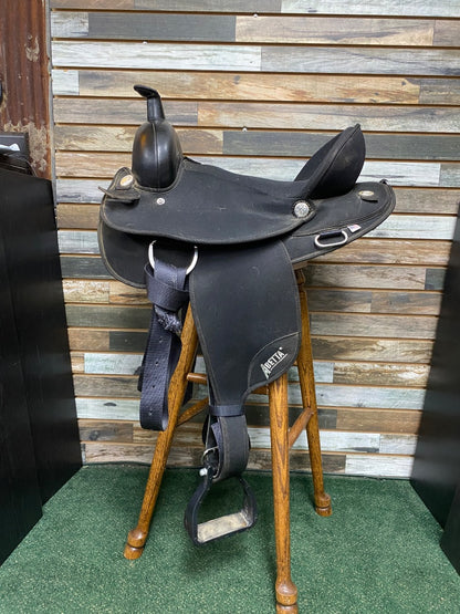 USED Abetta Western Saddles 15" Black