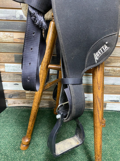 USED Abetta Western Saddles 15" Black