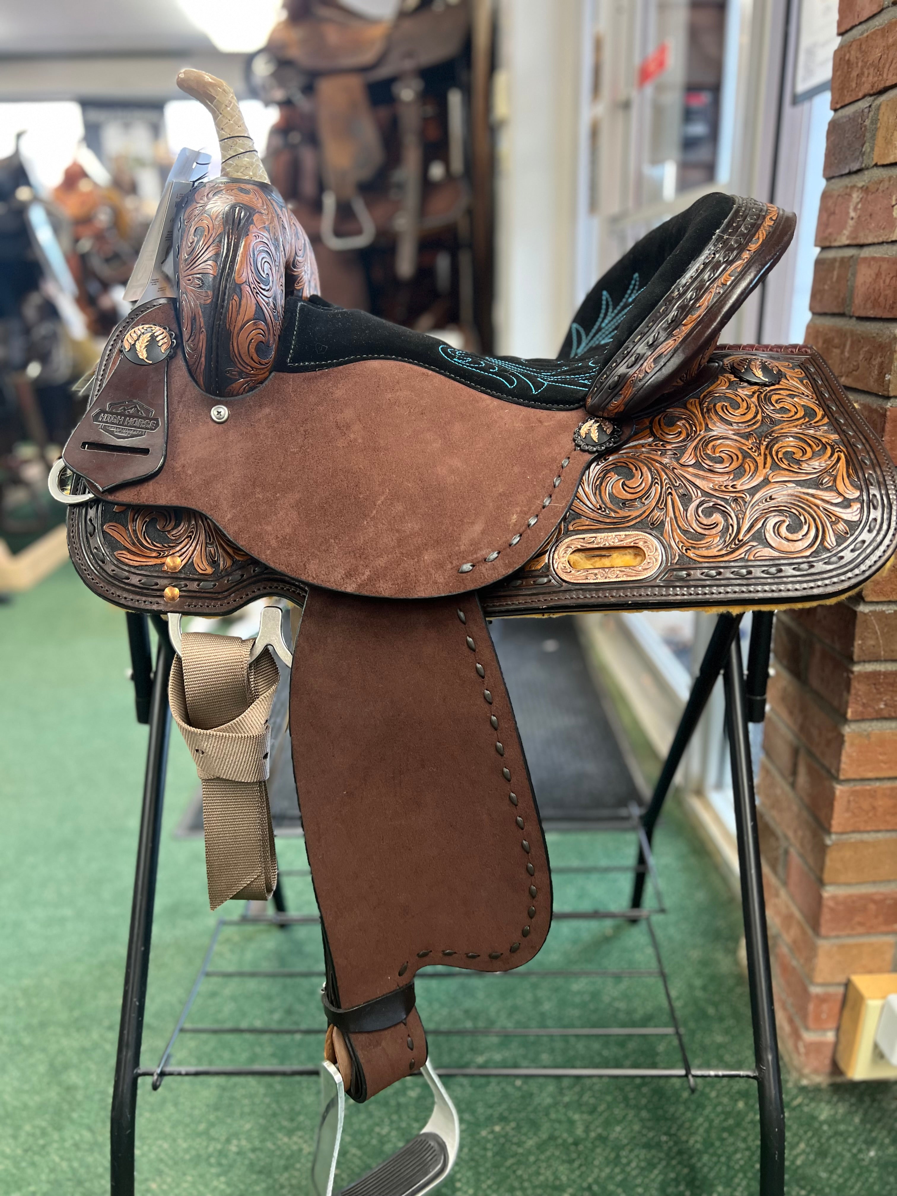 Circle Y Proven Liberty 15" Barrel Saddle Golden Horseshoe Tack