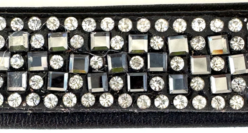 #109 Leather Brow Band w/5 rows middle 3 are Crystal and Gray, Edged in Crystals