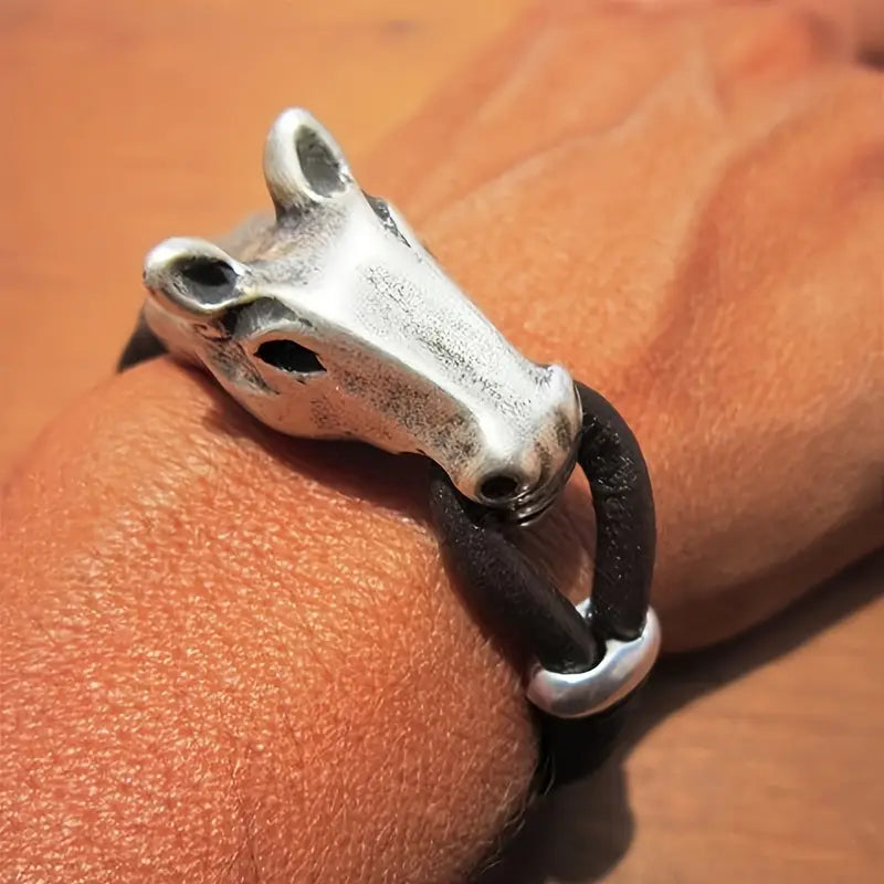 Vintage Elegant Exaggerated Horse Face Bracelet