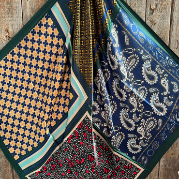 35X35" Green and Blue Multi Patterned Wild Rag / Scarf WR3461