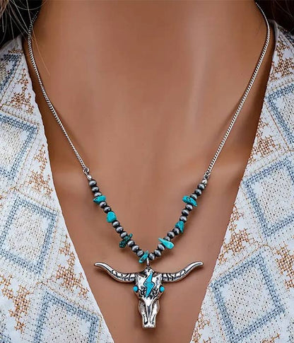 WESTERN THEME LONGHORN PENDANT NECKLACE