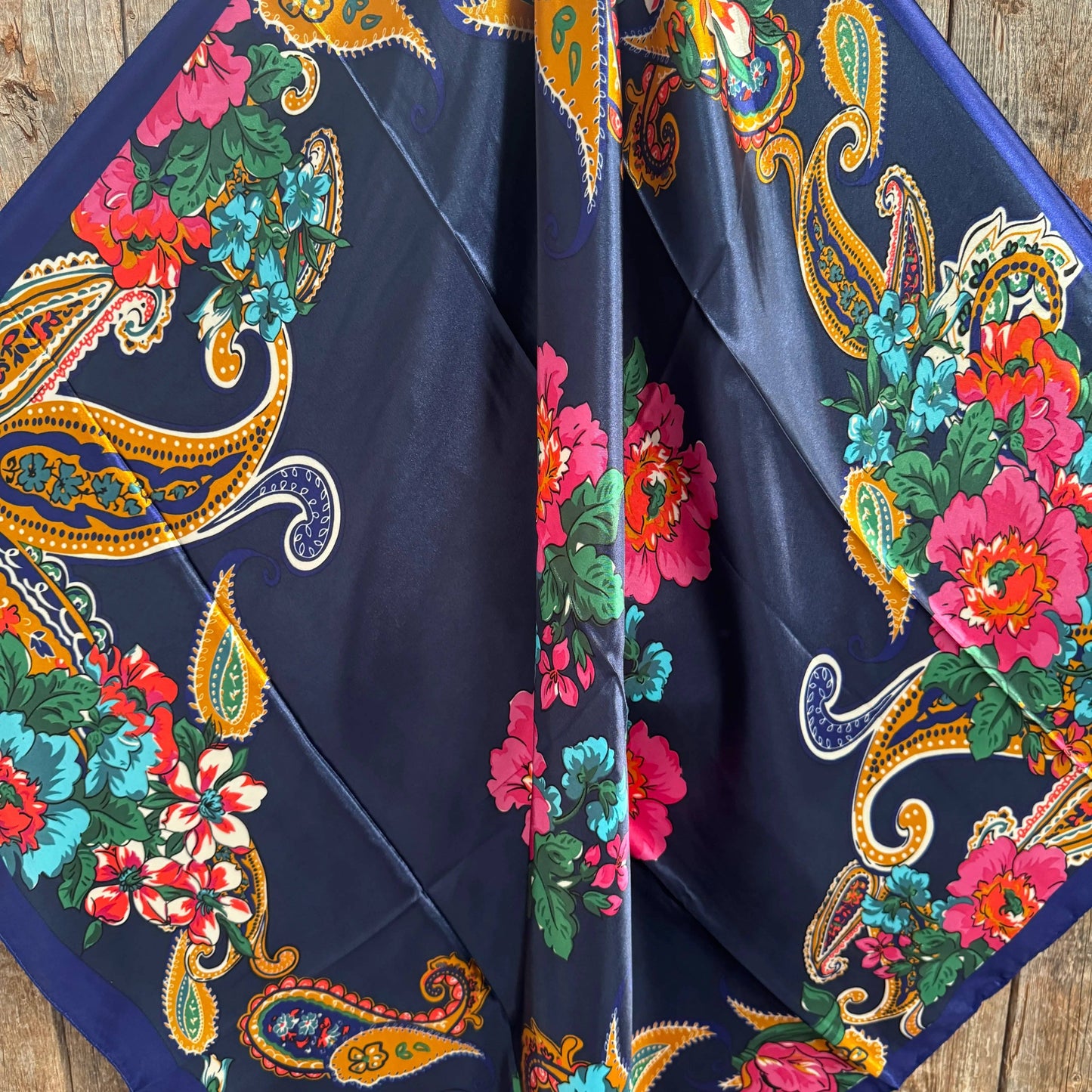 35X35" Colorful Paisley Wild Rag / Scarf WR323