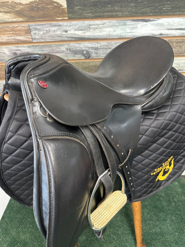 USED Rembrandt Dressage Saddle 17" Black