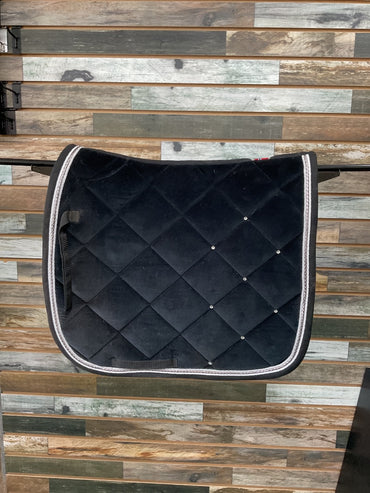USED B Vertigo Dressage pad with rhinestones lightly used full Black with silver trim