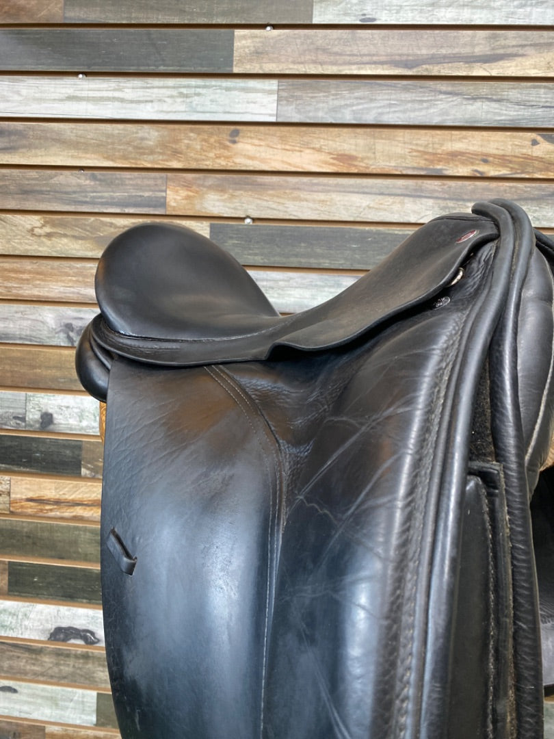 USED Lovatt & Ricketts Dressage Saddle 18" Black