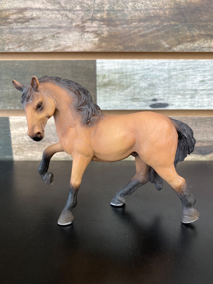 USED Schleich Draft Horse Red – Golden Horseshoe Equestrian