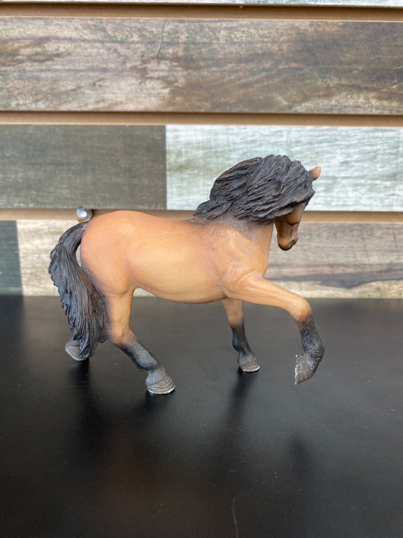 USED Schleich Draft Horse  Red