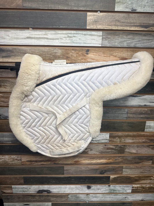 USED Fleeceworks Hunter Show Pad