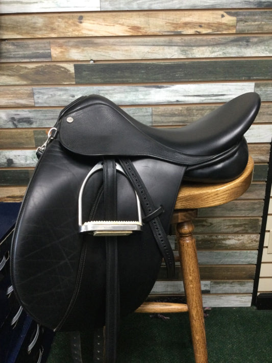 USED Klimke-Miller English Dressage Saddle 18 Black