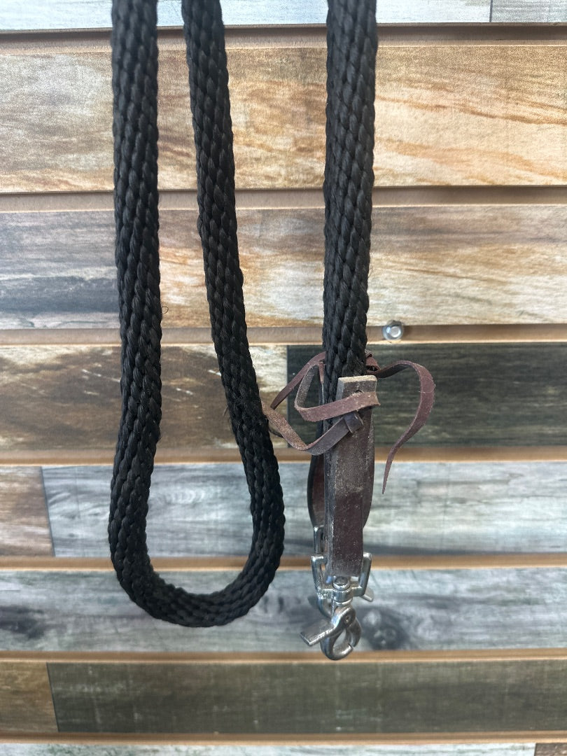 USED  Reins  Black