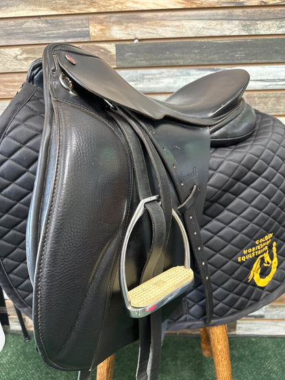 USED Rembrandt Dressage Saddle 17" Black