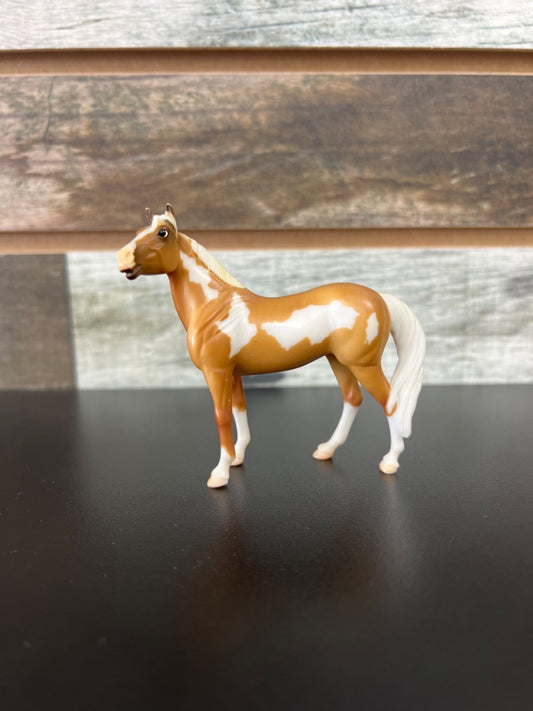 USED Breyer American Paint Gift Collection Palomino Pinto Stablemate