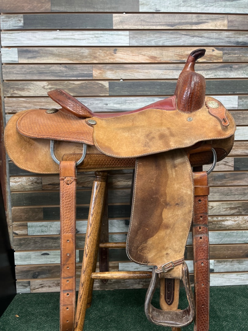 USED Billy Cook Reiner Saddle 17” Light Oil