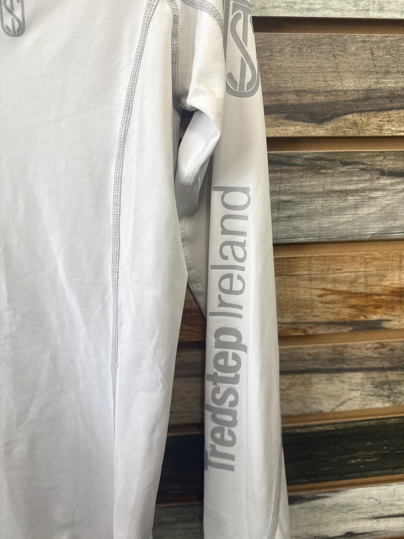 USED Tredstep Ireland Long Sleeve Sun Shirt Medium White