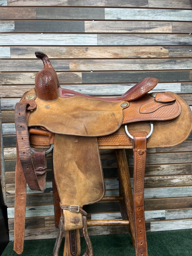 USED Billy Cook Reiner Saddle 17” Light Oil